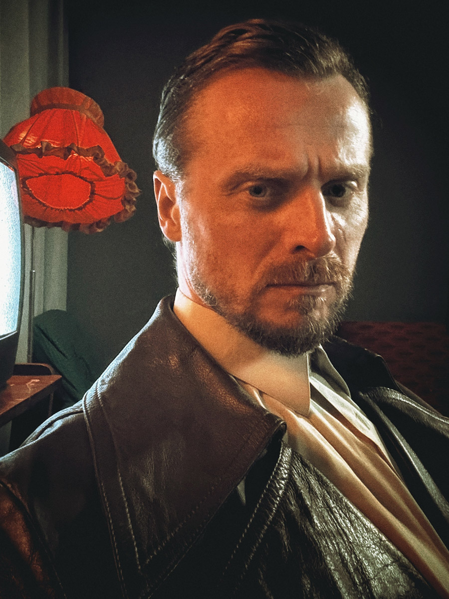 Jakub Reizer, aktor - zdjęcie z planu